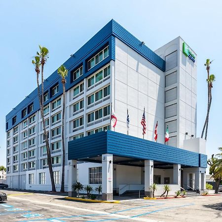 Holiday Inn Express Van Nuys By Ihg Los Angeles Exterior photo