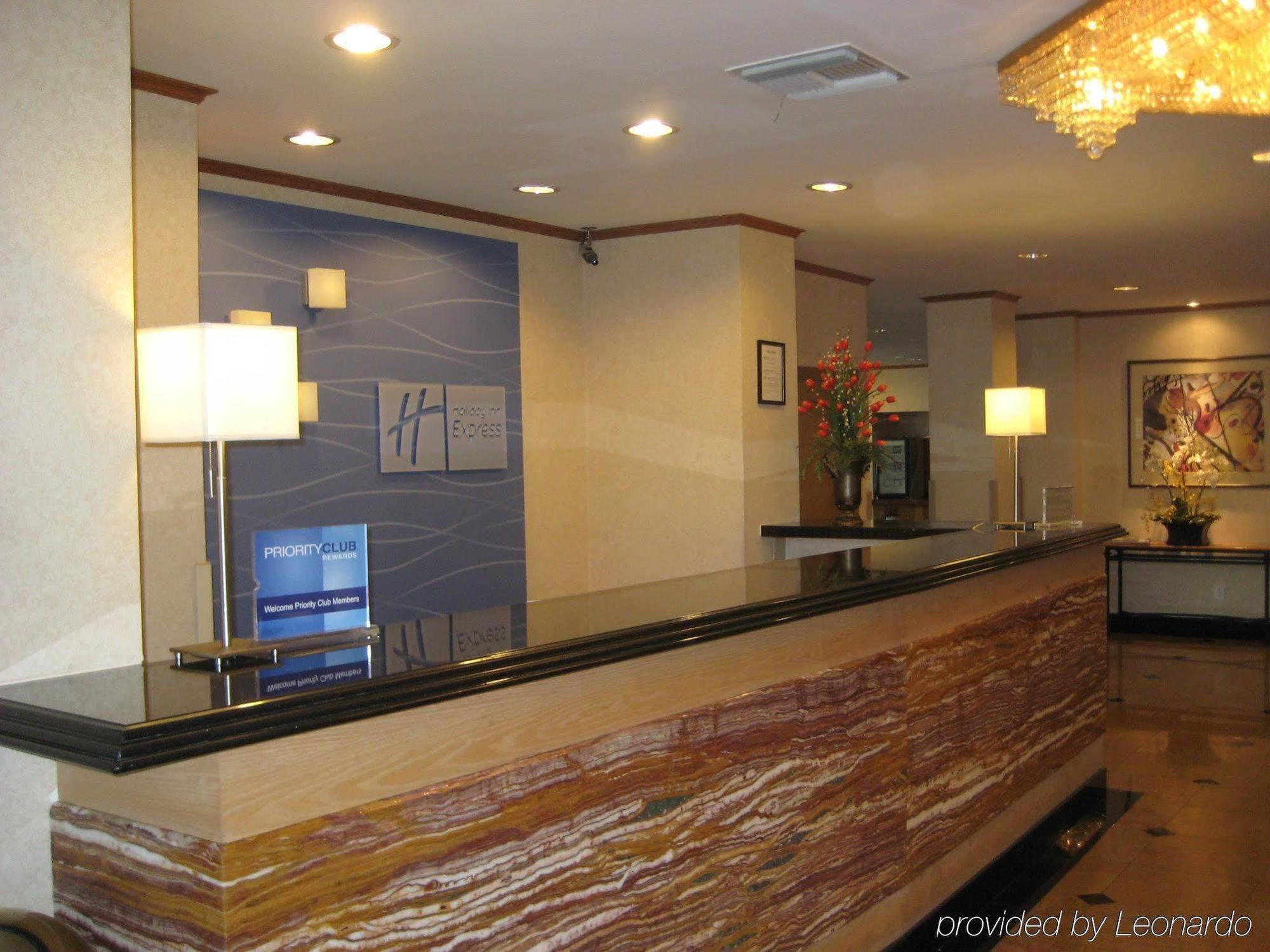 Holiday Inn Express Van Nuys By Ihg Los Angeles Interior photo